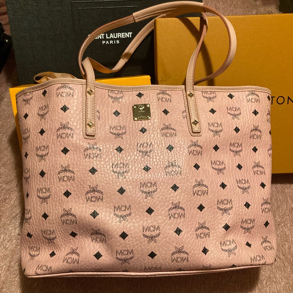 PINK MCM SHOPPERS TOTE 💯AUTHENTIC